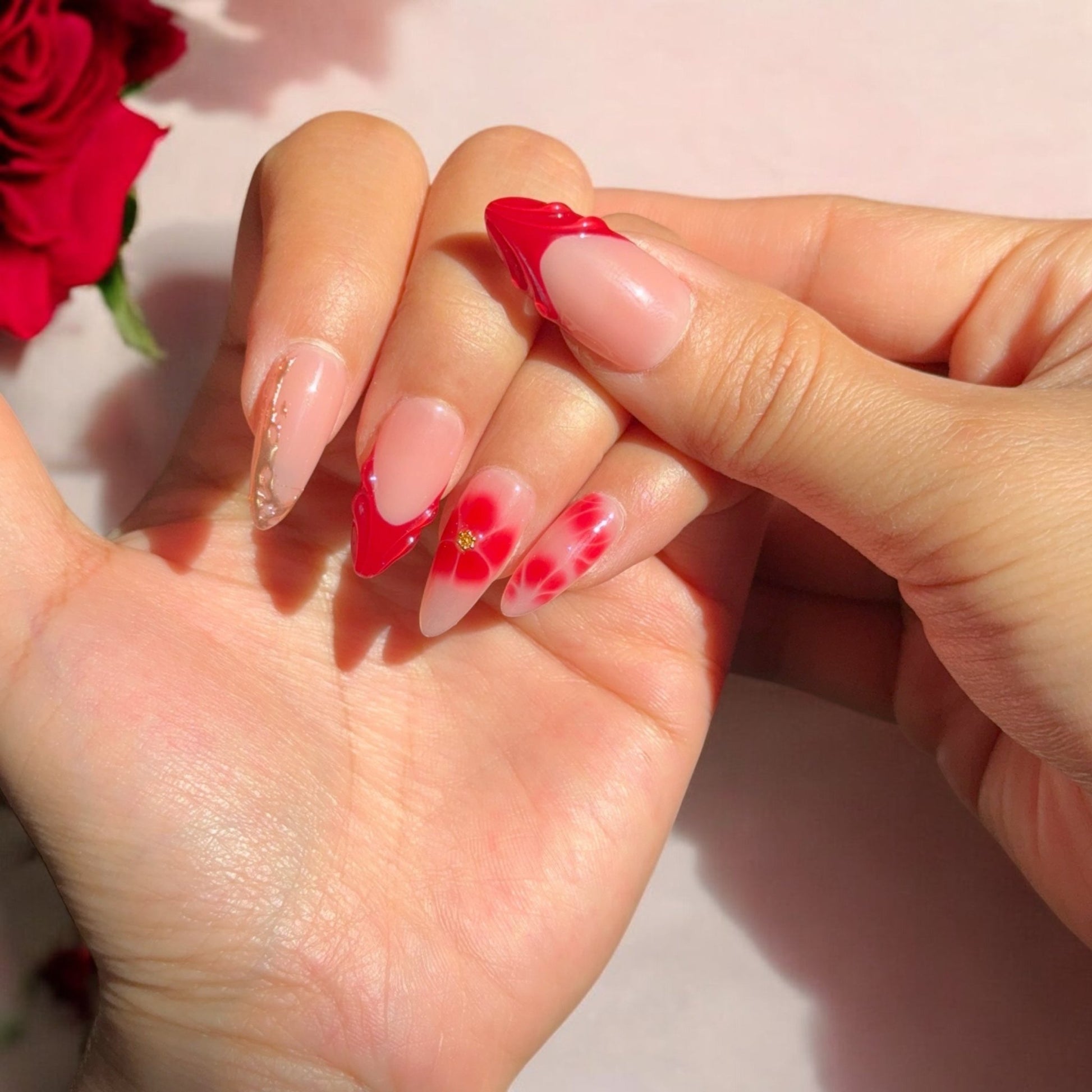 Crimson royals - Nails kim