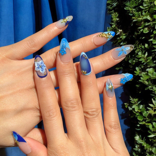 Deep Sea Dahlia - Nails kim