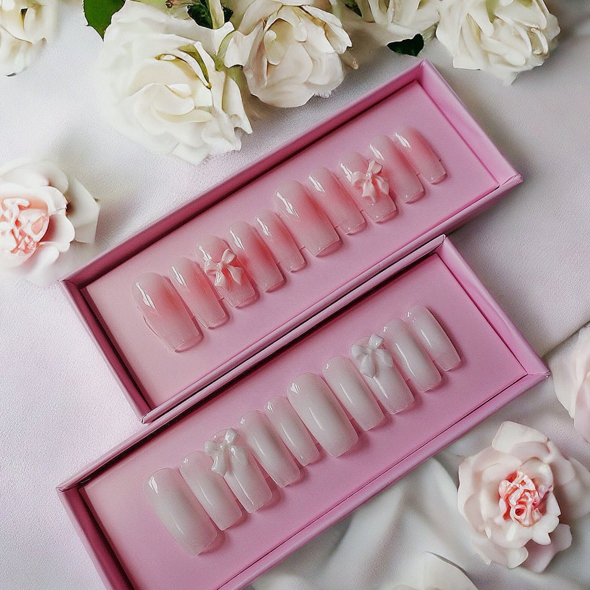 Glass white with cute bow square set - Nails kim