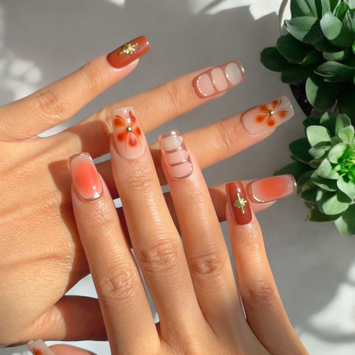 Leaves of November - Nails kim