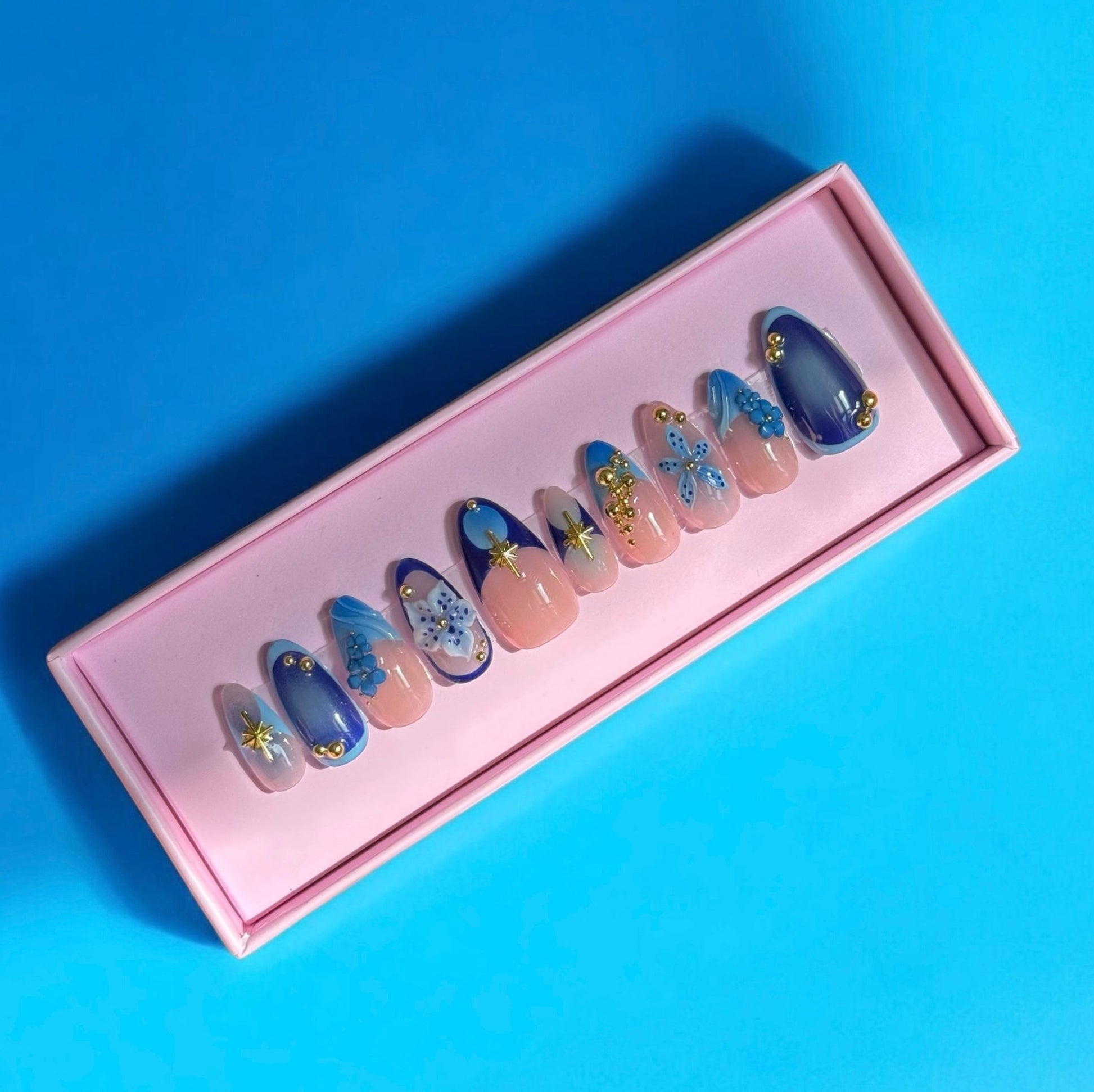 Deep Sea Dahlia - Nails kim