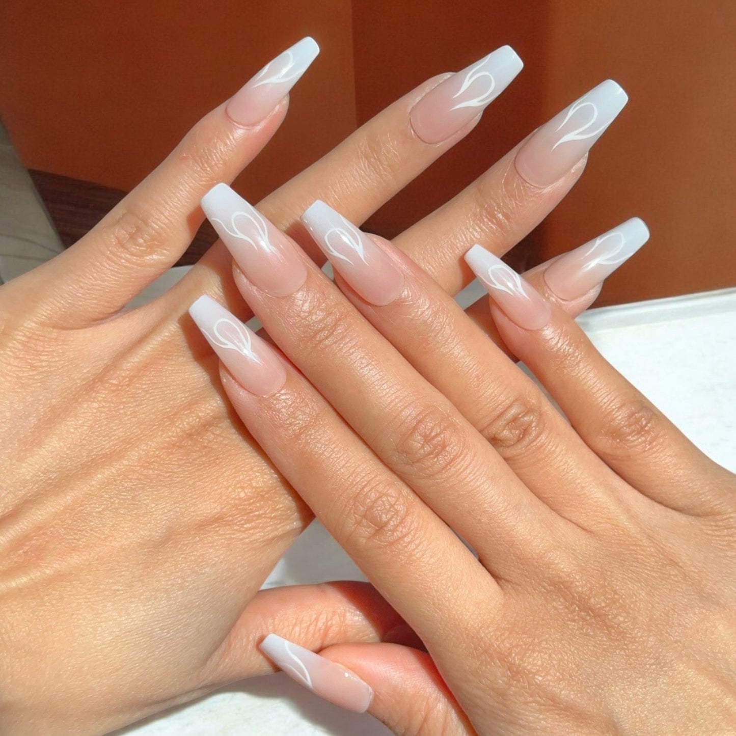 White Flame - Nails kim